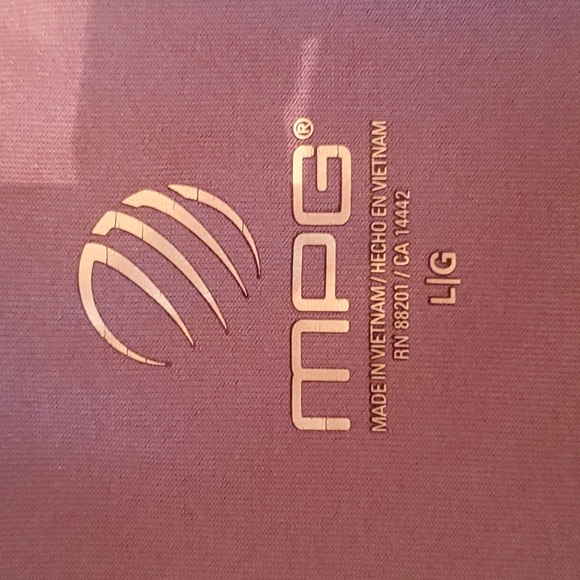 MPG halter dress - Picture 3 of 7